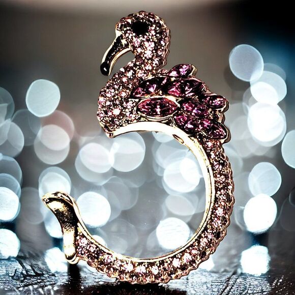 Unusual 3D Flamingo pink gems hook fashion ring - Picture 1 of 7